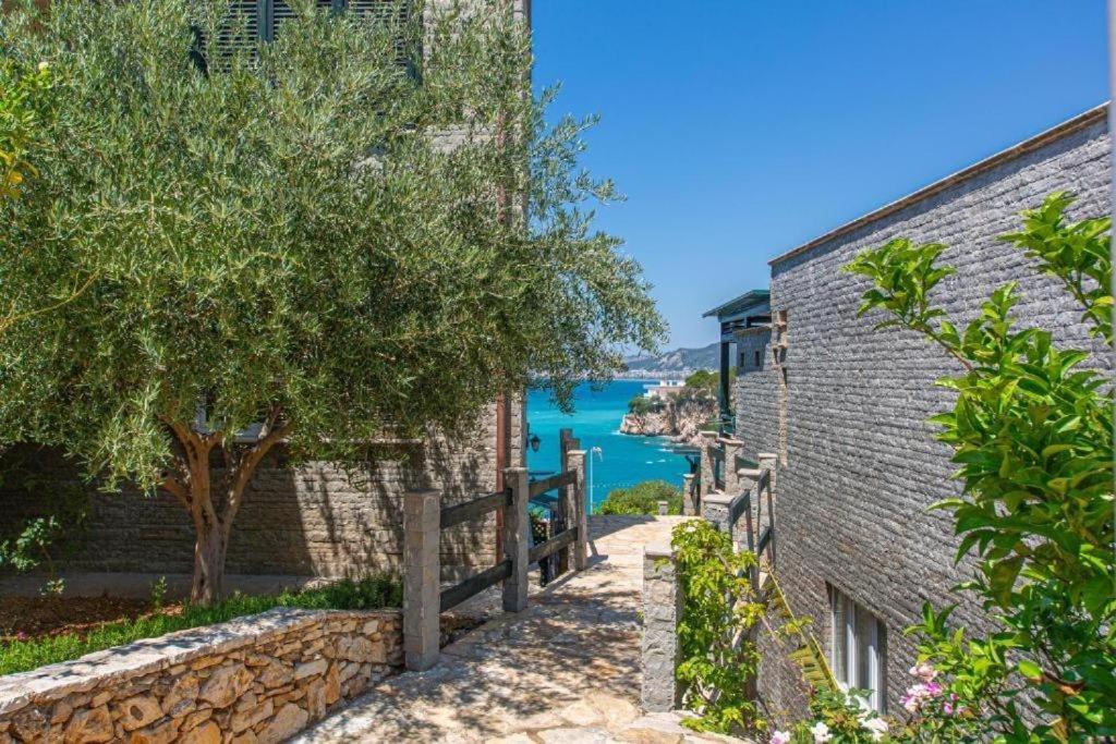 Vila Rina At Aquamarine Residence Влёра Экстерьер фото