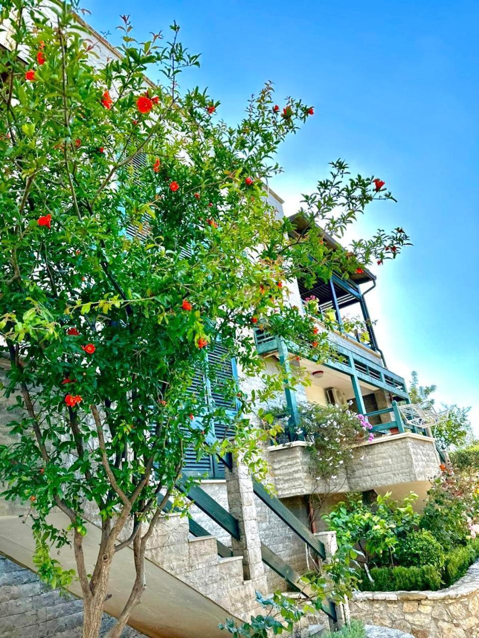 Vila Rina At Aquamarine Residence Влёра Экстерьер фото